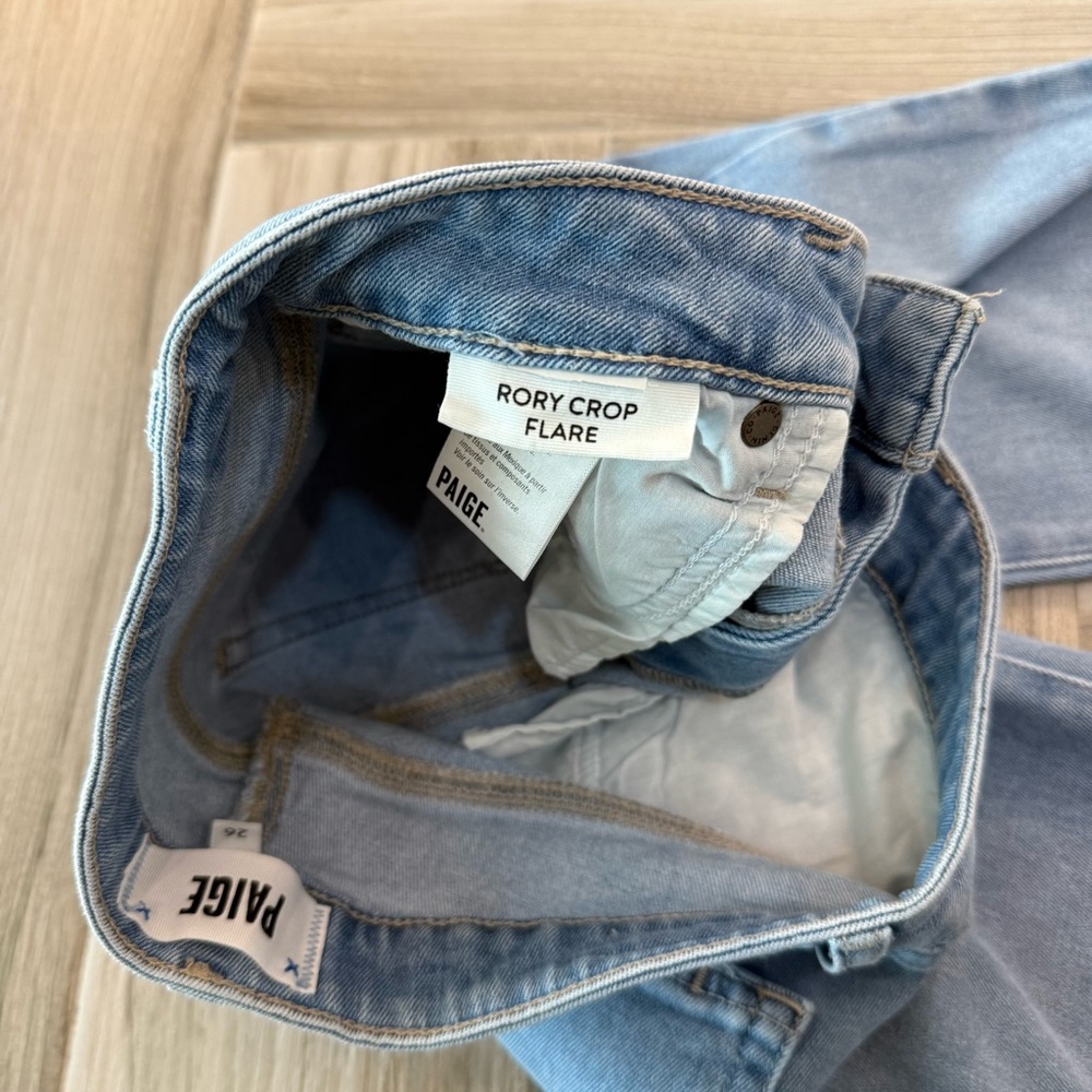 NWOT PAIGE Rory Crop Flare Raw Hem Jeans Size 26 - Picture 9 of 10